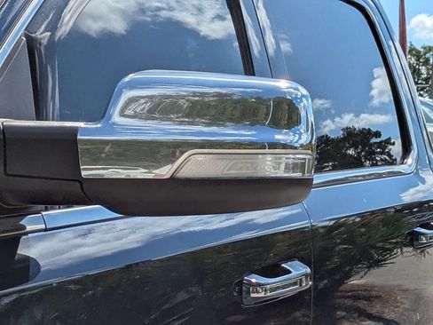 Used 2019 RAM 1500 Limited AWD/4WD image 11
