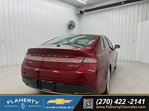 Used 2017 Lincoln MKZ Reserve w/ Technology Package AWD/4WD image 3
