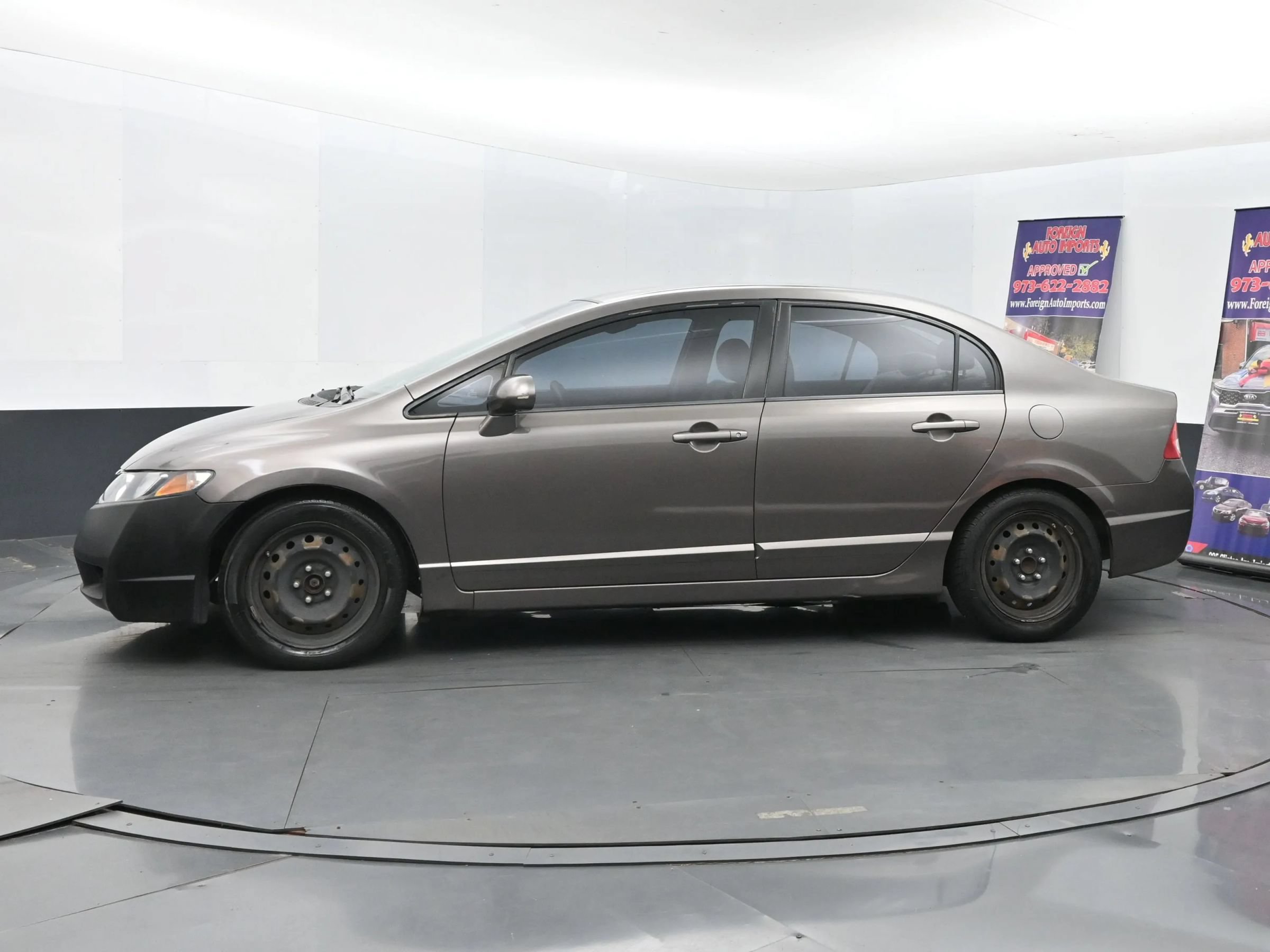 Used 2010 Honda Civic LX image 5