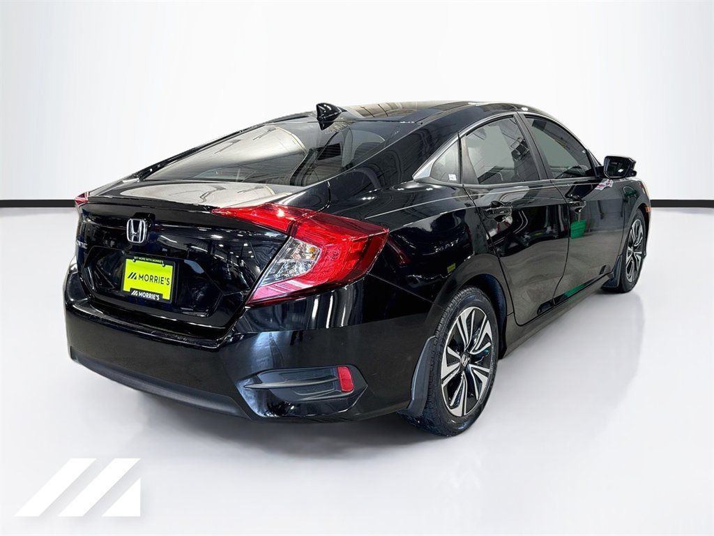Used 2017 Honda Civic EX-T image 5