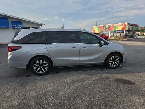 Used 2026 Honda Odyssey EX-L image 6