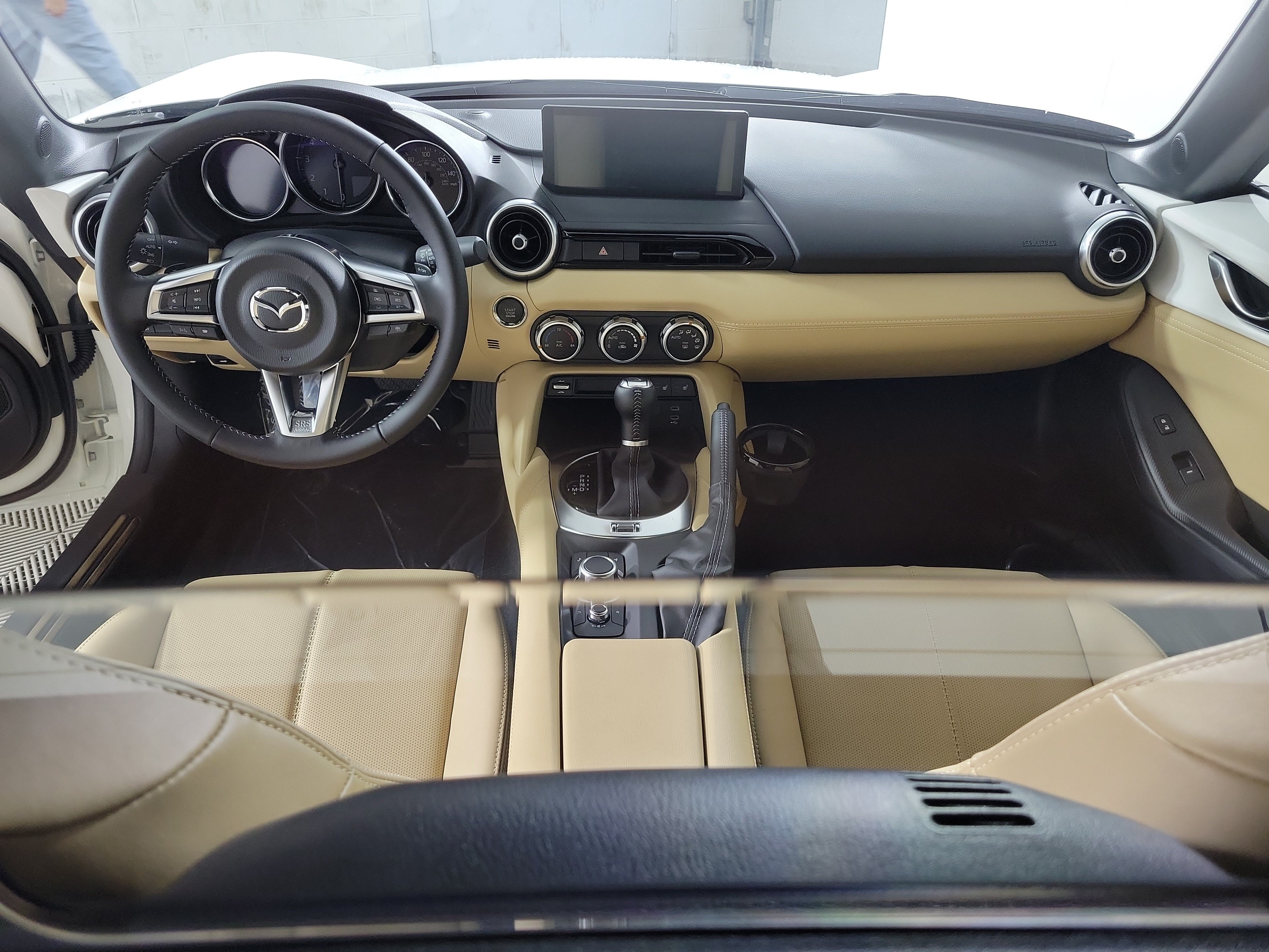 New 2026 MAZDA MX-5 Miata RF Grand Touring RWD image 13