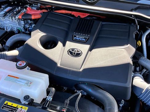 Used 2023 Toyota Sequoia Capstone image 29