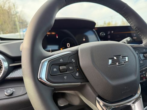 New 2026 Chevrolet Trax ACTIV w/ Sunroof Package image 19