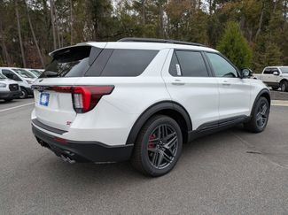 New 2026 Ford Explorer ST w/ Sun And Sound Package video 4