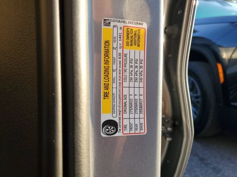 Used 2024 GMC Sierra 1500 Denali Ultimate AWD/4WD image 32