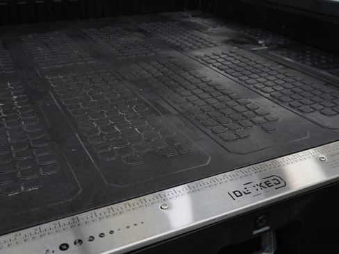 Used 2022 Toyota Tacoma SR image 20