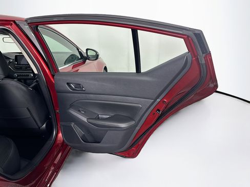 Used 2024 Nissan Altima 2.5 SV image 27