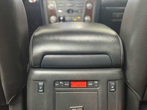 Used 2017 Nissan Armada Platinum w/ Captain Seat Package AWD/4WD image 37