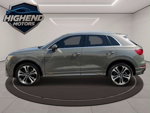 Used 2020 Audi Q3 2.0T Prestige AWD/4WD image 3