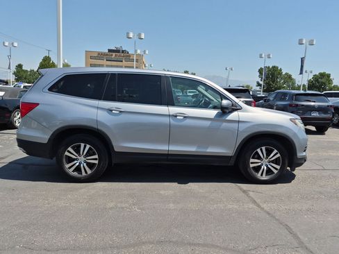 Used 2016 Honda Pilot EX-L image 2