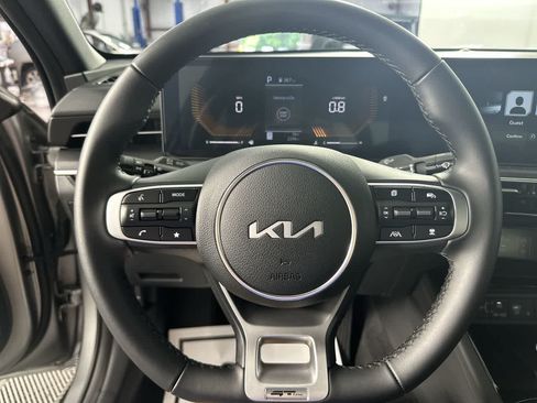 Used 2026 Kia K5 GT-Line w/ GT-Line Premium Package FWD image 6
