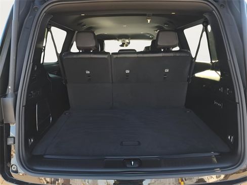 Used 2024 Jeep Wagoneer L Series II image 35