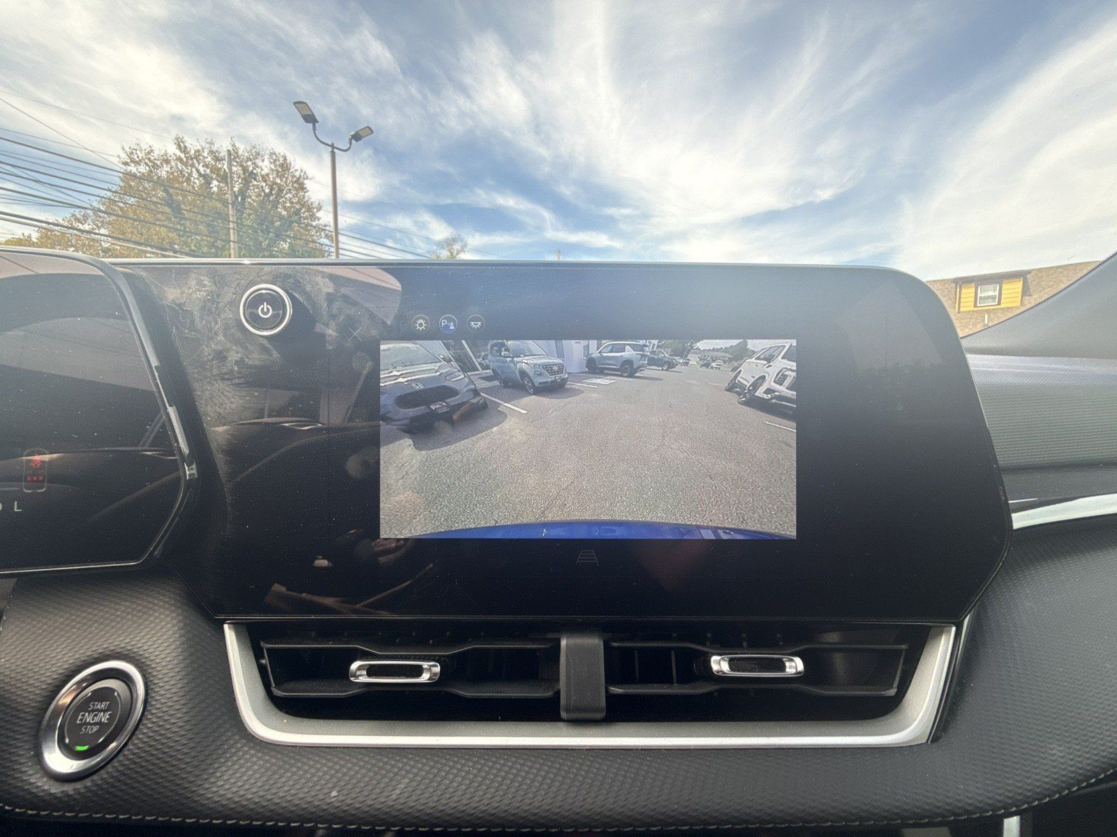 Used 2026 Chevrolet Equinox LT AWD/4WD image 17