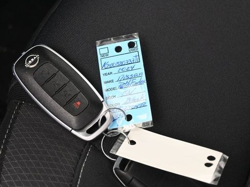 Used 2024 Nissan Pathfinder SV FWD image 18