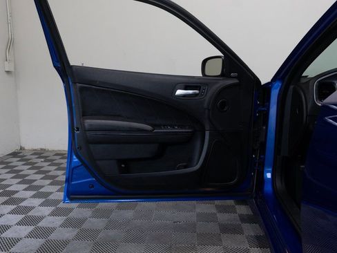 Used 2018 Dodge Charger R/T image 15