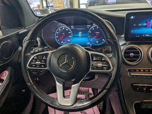 Certified 2022 Mercedes-Benz GLC 300 GLC 300 image 3