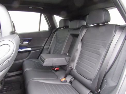 New 2026 Mercedes-Benz GLC 300 4MATIC image 16
