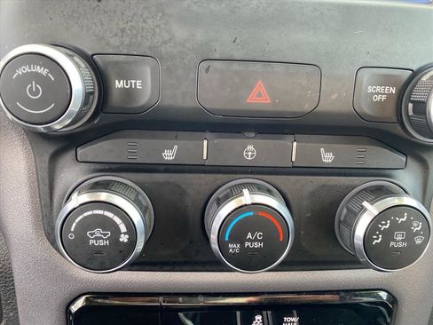 Used 2023 RAM 1500 Big Horn AWD/4WD image 15