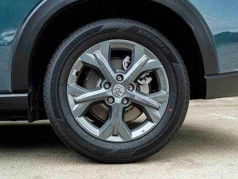 Certified 2026 Honda HR-V LX image 15