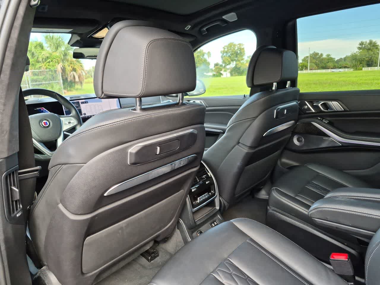 Used 2024 BMW ALPINA XB7 AWD/4WD image 18
