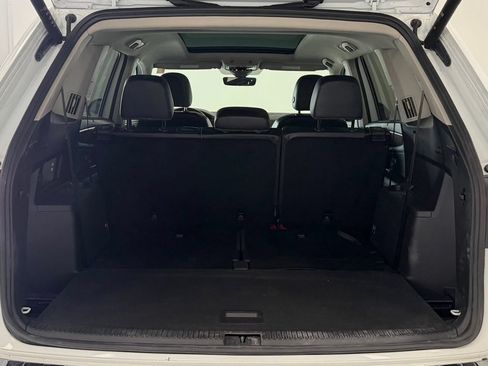Used 2024 Volkswagen Atlas SE FWD image 28