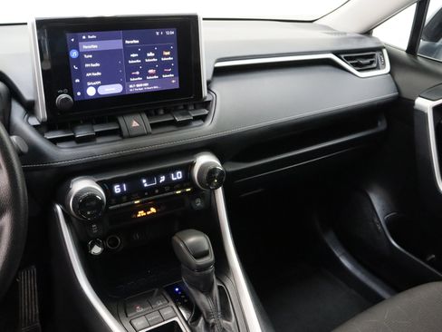 Certified 2025 Toyota RAV4 XLE FWD image 16