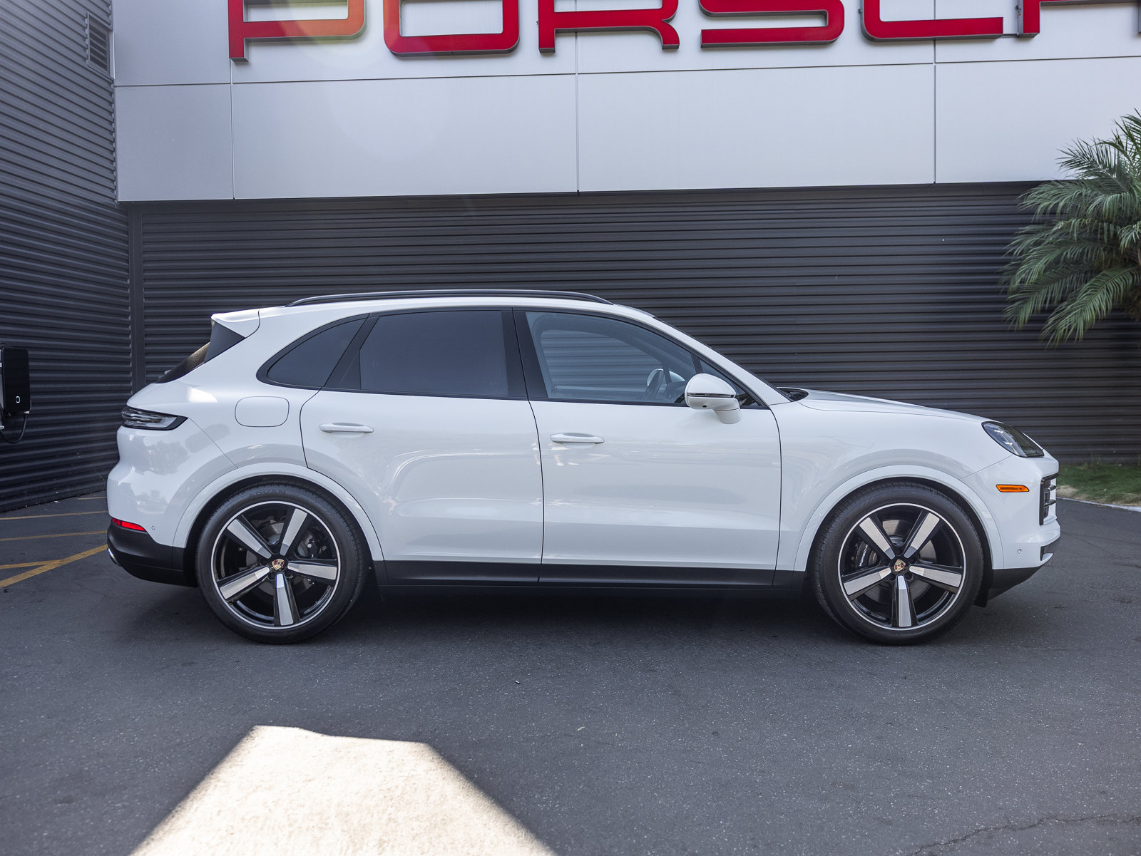 Certified 2026 Porsche Cayenne S AWD/4WD image 10