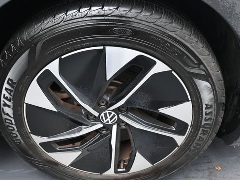 Used 2021 Volkswagen ID.4 Pro S image 39