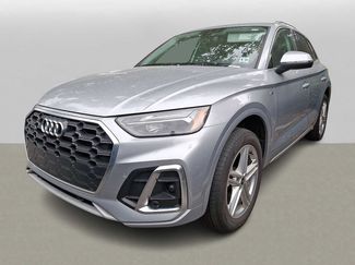 Used 2023 Audi Q5 e Premium w/ Convenience Package AWD/4WD video 1