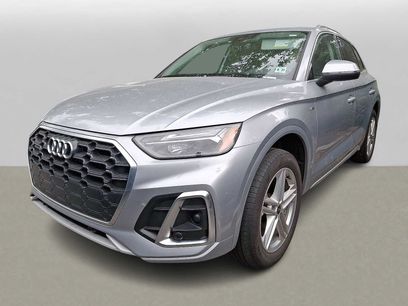 Used 2023 Audi Q5 e Premium w/ Convenience Package