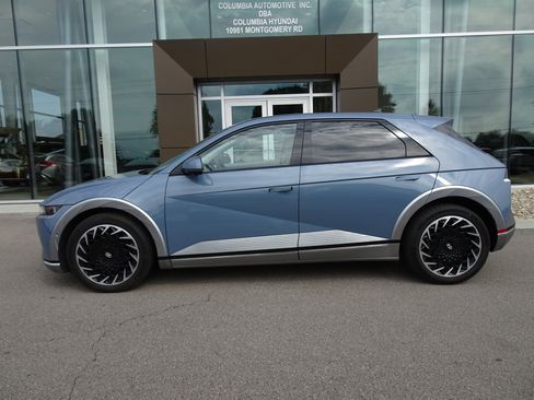 Used 2023 Hyundai Ioniq 5 Limited w/ Cargo Package AWD/4WD image 2