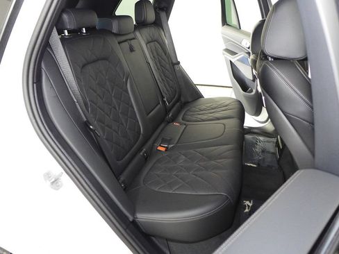 Used 2024 BMW X5 sDrive40i w/ M Sport Package RWD image 20