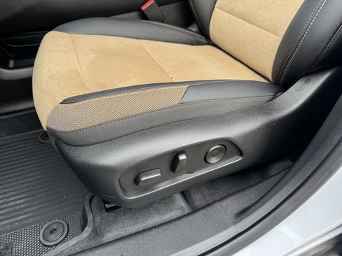 Certified 2026 Chevrolet Equinox ACTIV w/ LPO, Floor Liner Package image 14