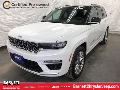 Certified 2025 Jeep Grand Cherokee Summit w/ Luxury Tech Group V image 1