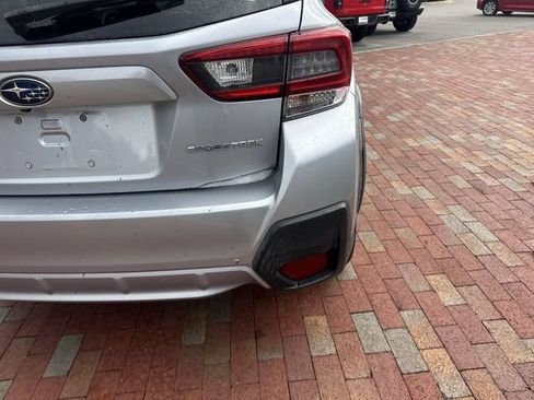 Used 2020 Subaru Crosstrek 2.0i AWD/4WD image 12