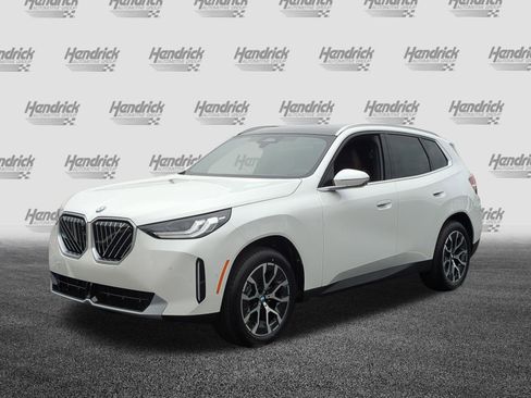 Used 2026 BMW X3 xDrive30i w/ Premium Package AWD/4WD image 5