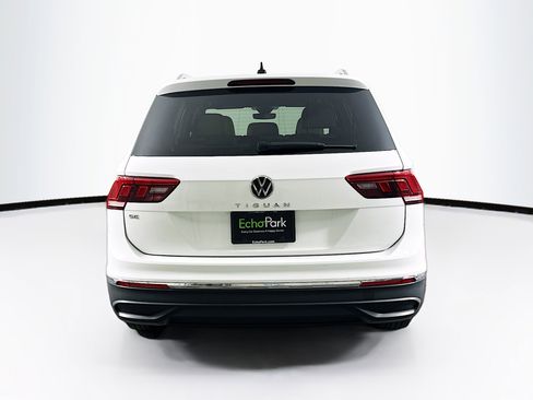 Used 2024 Volkswagen Tiguan SE image 7