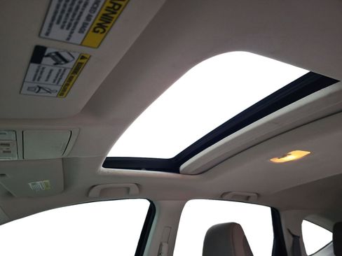 Used 2014 Honda CR-V EX image 17