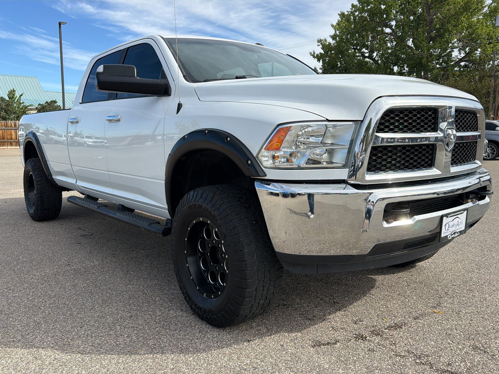 Used 2018 RAM 3500 SLT AWD/4WD image 5