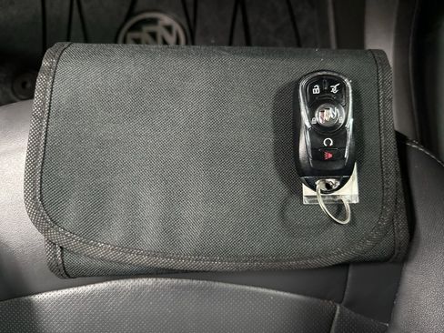 Used 2021 Buick Enclave Essence w/ LPO, Floor Liner Package image 48