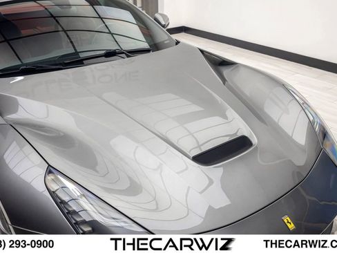 Used 2016 Ferrari F12 Berlinetta RWD image 6