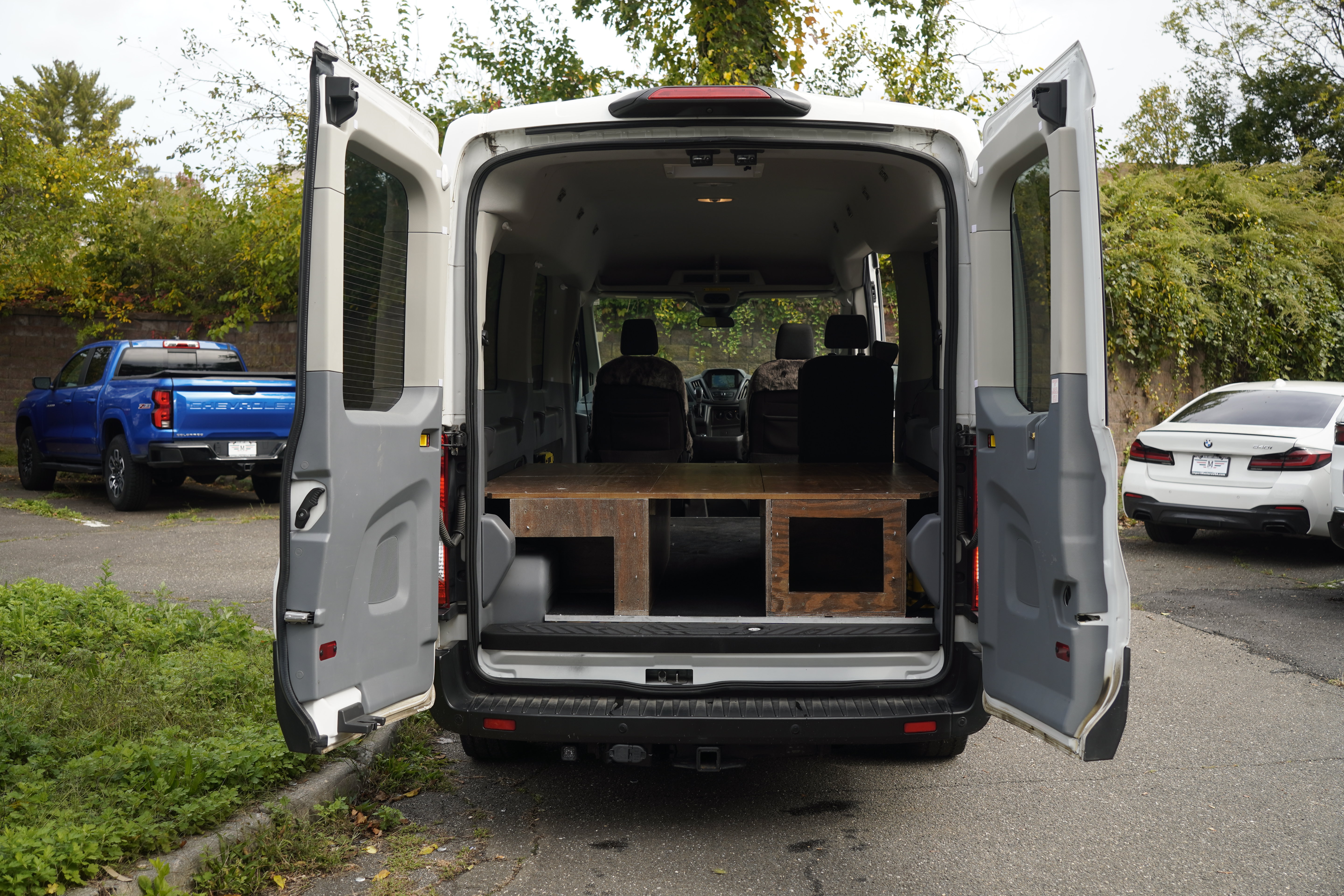 Used 2019 Ford Transit 350 XLT RWD image 12