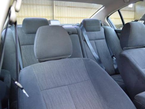 Used 2010 Nissan Altima 2.5 S FWD image 37