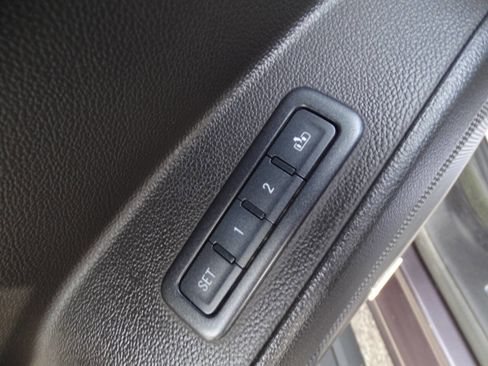 Used 2015 GMC Yukon XL 4x4 Denali image 19