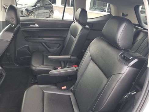 Used 2019 Volkswagen Atlas SE image 18