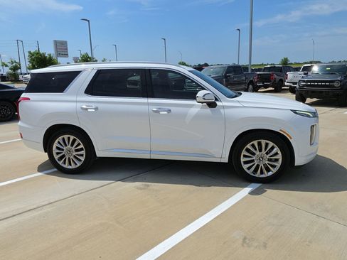 Used 2020 Hyundai Palisade Limited FWD image 6