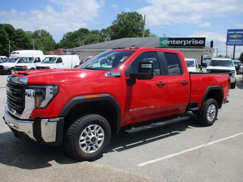 Used 2024 GMC Sierra 2500 Pro w/ 1SA Pro Safety Plus Package AWD/4WD image 1