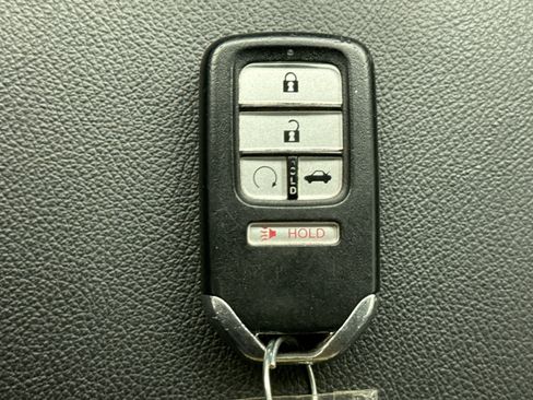 Used 2019 Honda Accord Sport image 10