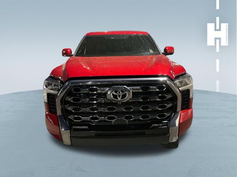 Used 2025 Toyota Tundra Platinum AWD/4WD image 3